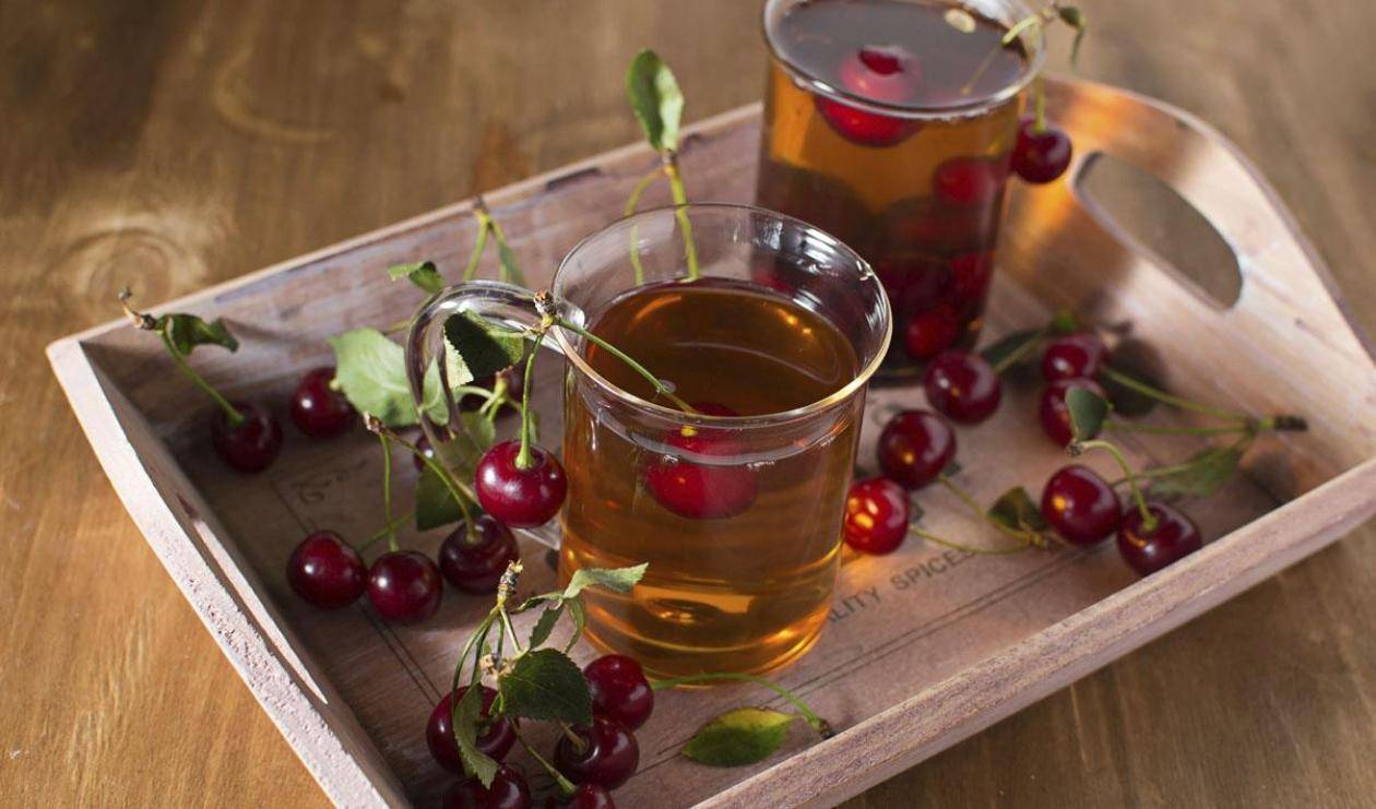 Чай из веток вишни: сбор и правильное заваривание