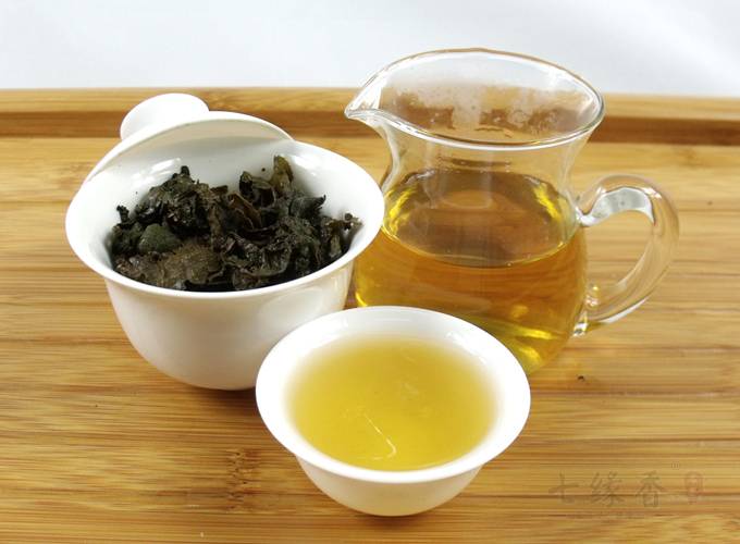 Чай с женьшенем: польза и вред, виды, заваривание