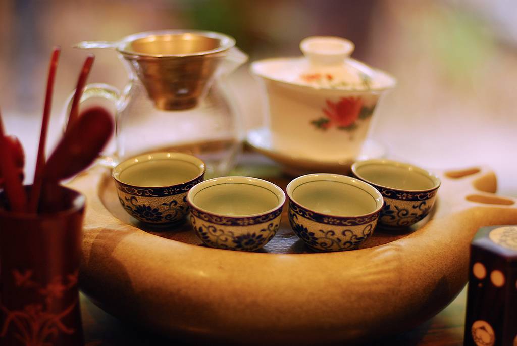 Китайская чайная церемония: поклонение напитку