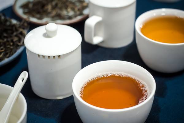 Какой чай называют свежий и как его отличить от старого