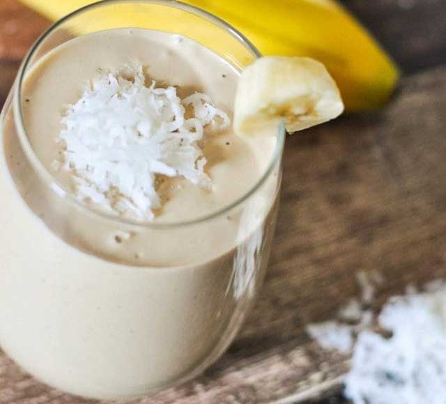 Смузи с кокосовым молоком – 7 рецептов приготовления