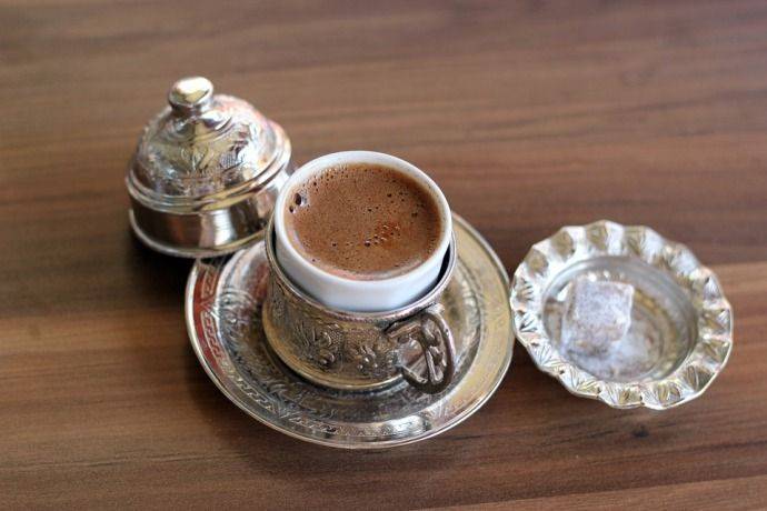 Кофе с кардамоном по-арабски