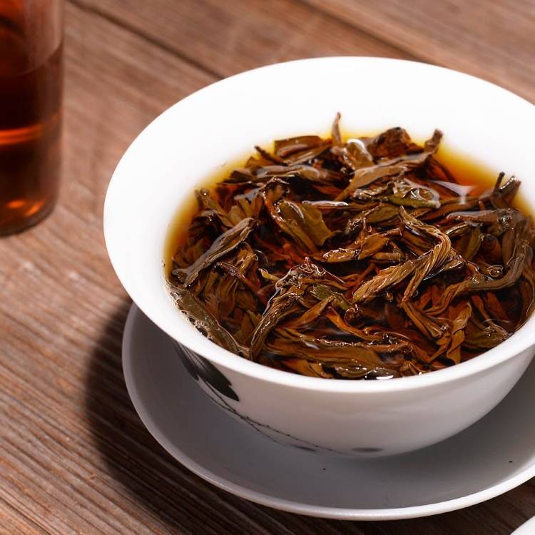 Копчёный чай лапсанг сушонг - красный улун: описание и полезные свойства