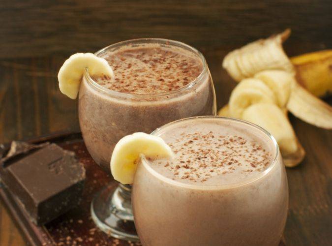 Смузи с овсянкой и бананом: рецепты на молоке и кефире