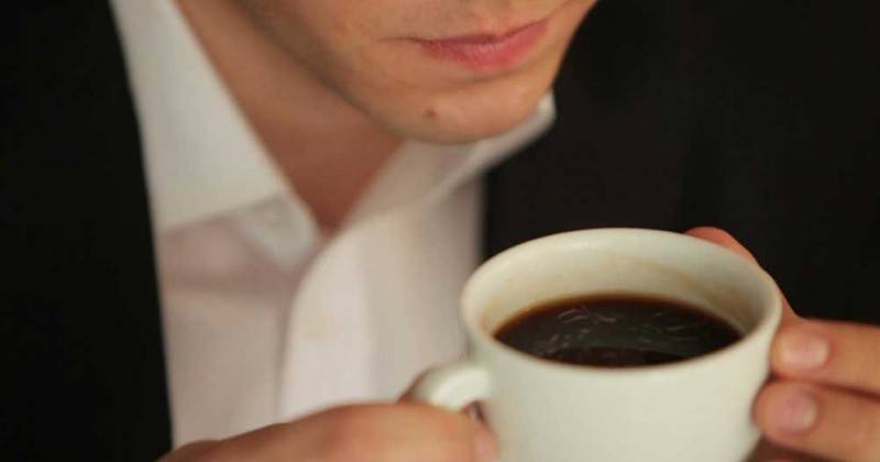 Выводит ли кофе кальций из организма (крови, тканей и костей)