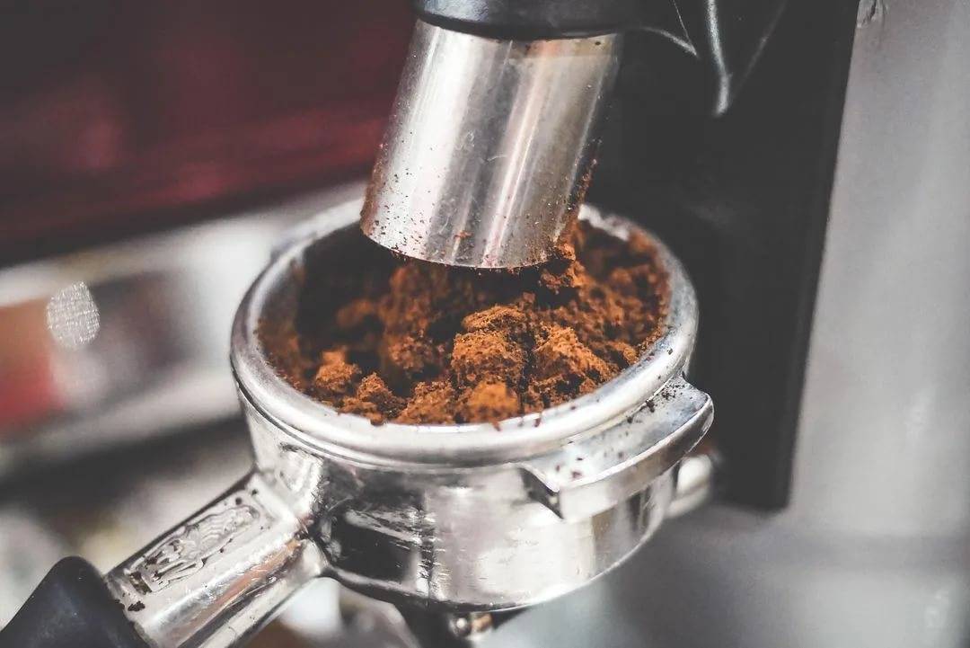 Как помолоть кофе без кофемолки с разной степенью помола