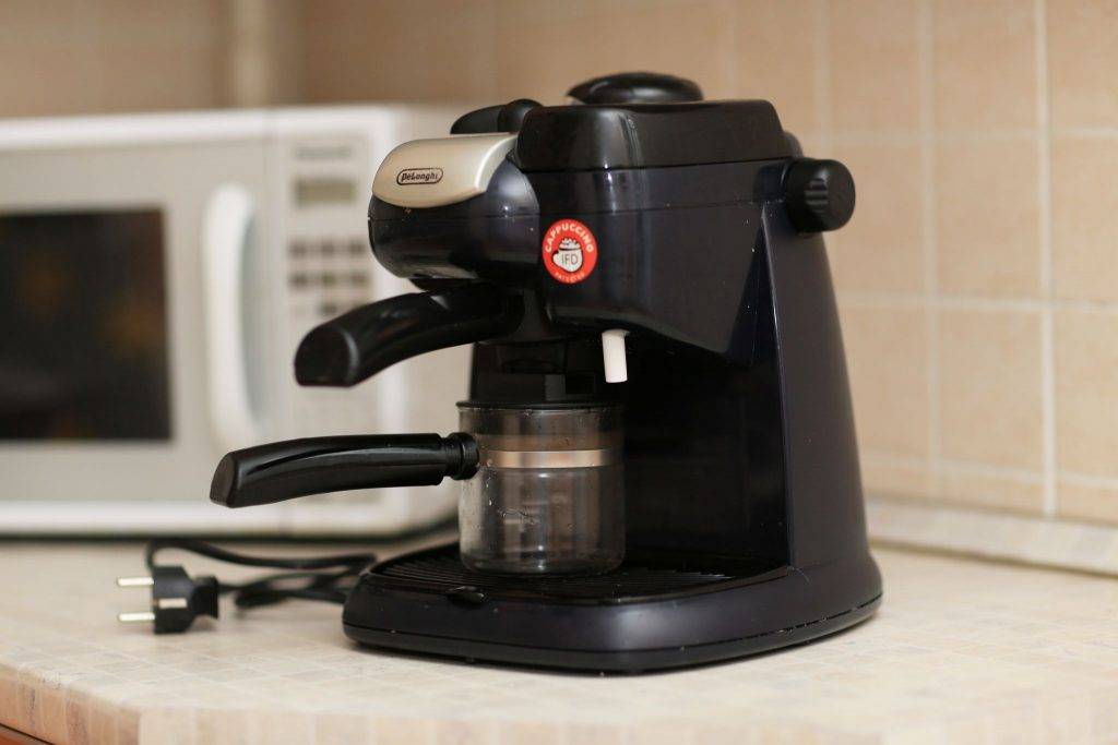 Delonghi ec 9: достоинства и недостатки кофеварки, инструкция по приготовлению вкусного кофе