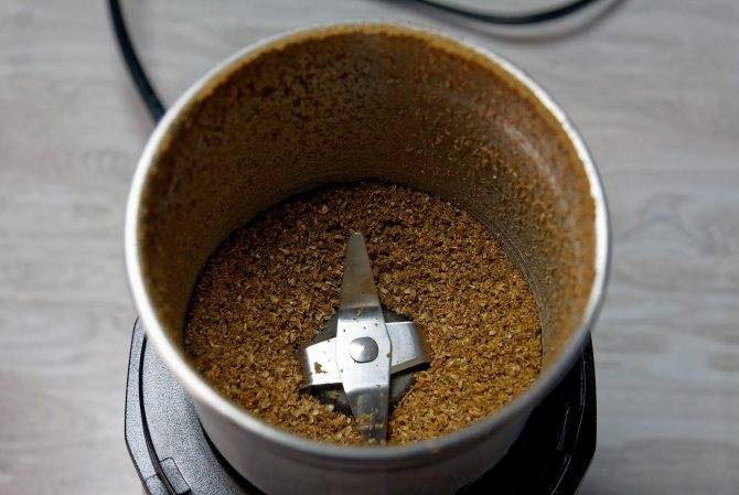 Как можно перемолоть кофе без кофемолки