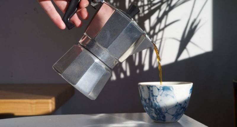 Как варить кофе на индукционной плите – выбор или приспособление кофеварок