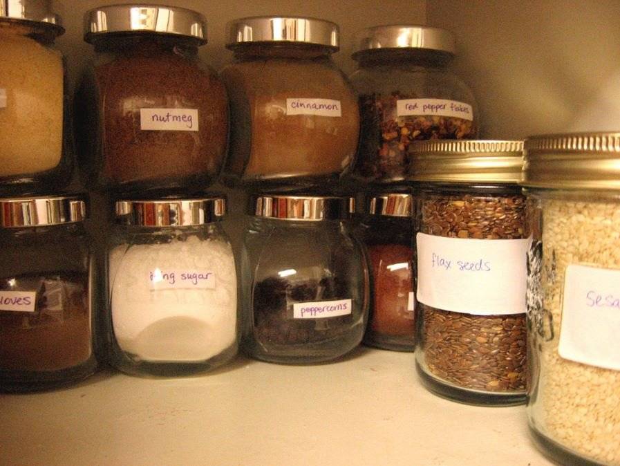 Как хранить молотый кофе в домашних условиях: полезные советы по соблюдению сроков и условий хранения