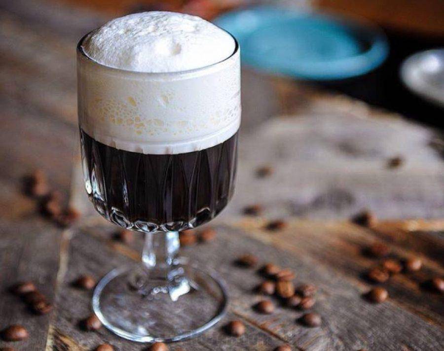 Ирландский кофе (irish coffee) – согревающий коктейль с виски