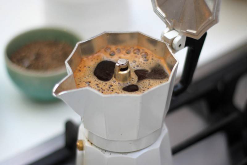 Почему плохо работает гейзерная кофеварка, устранение неполадок