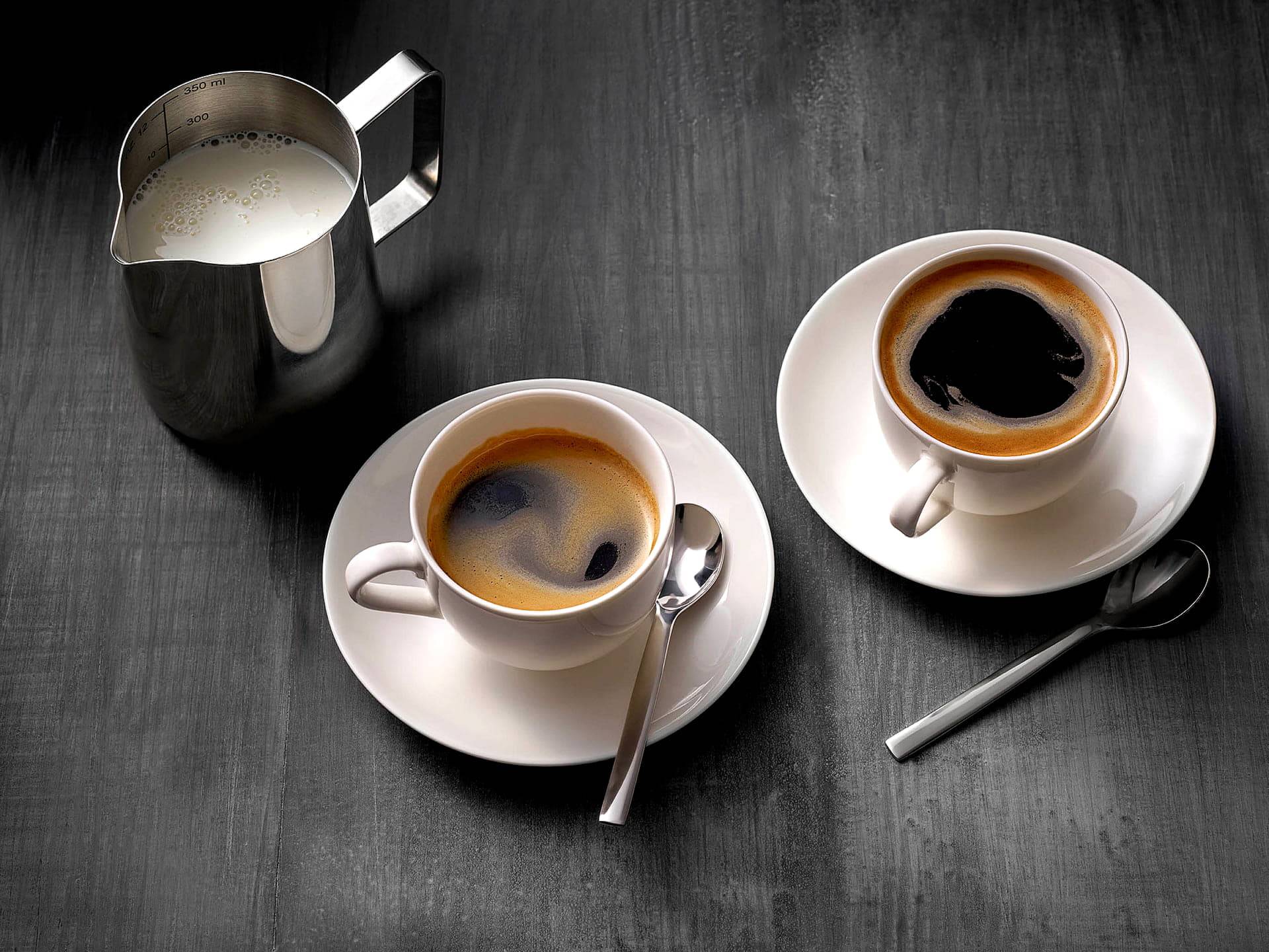 Молотый кофе для заваривания в чашке