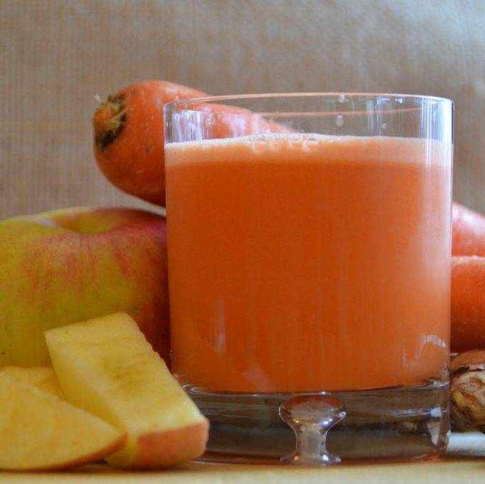 Сок морковный на зиму в домашних условиях с использованием соковыжималки и без неё