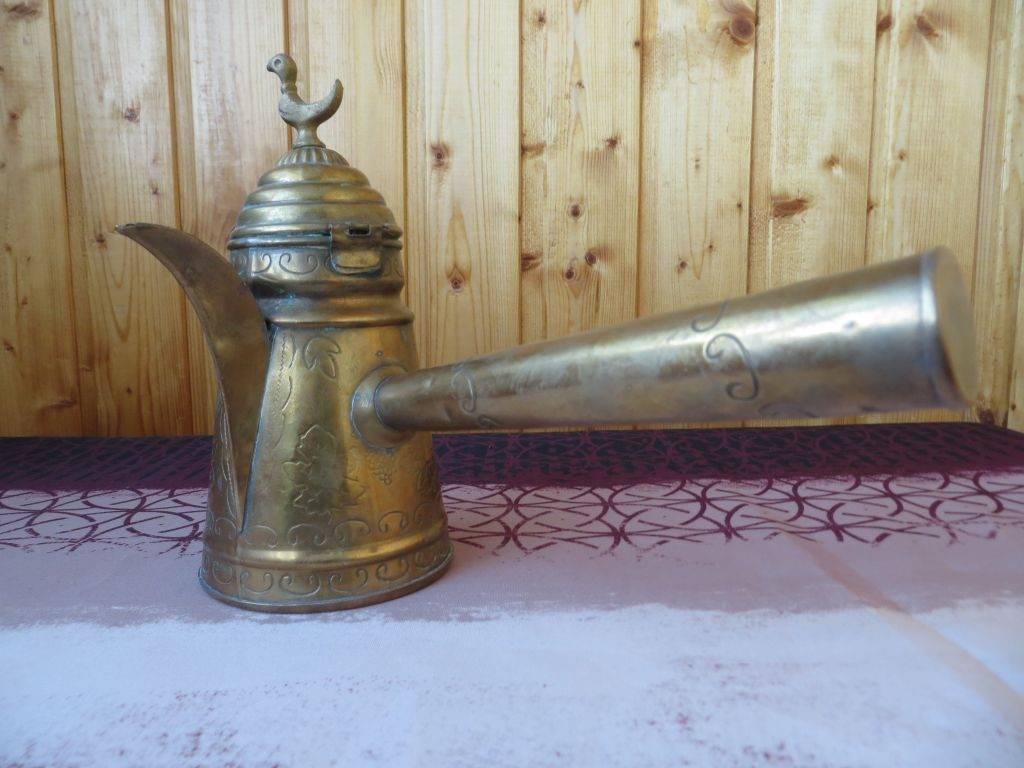 Турка и джезва: история происхождения и отличительные особенности