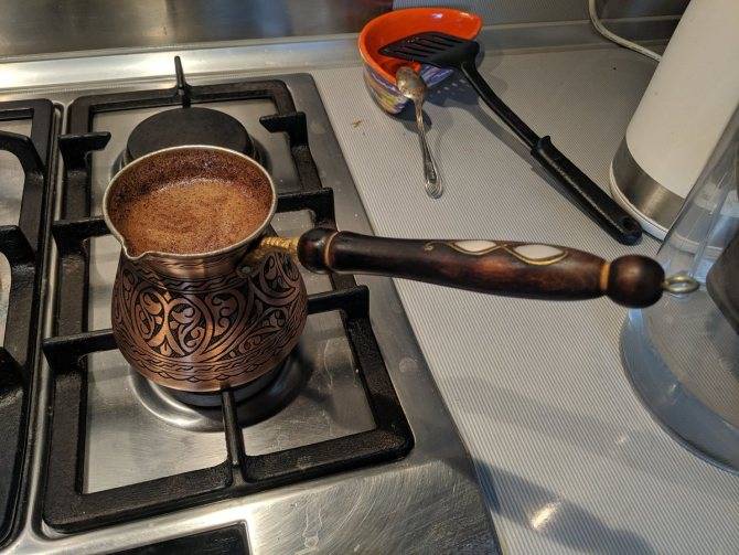 Как сварить кофе с пенкой в турке правильно и вкусно, как ее получить