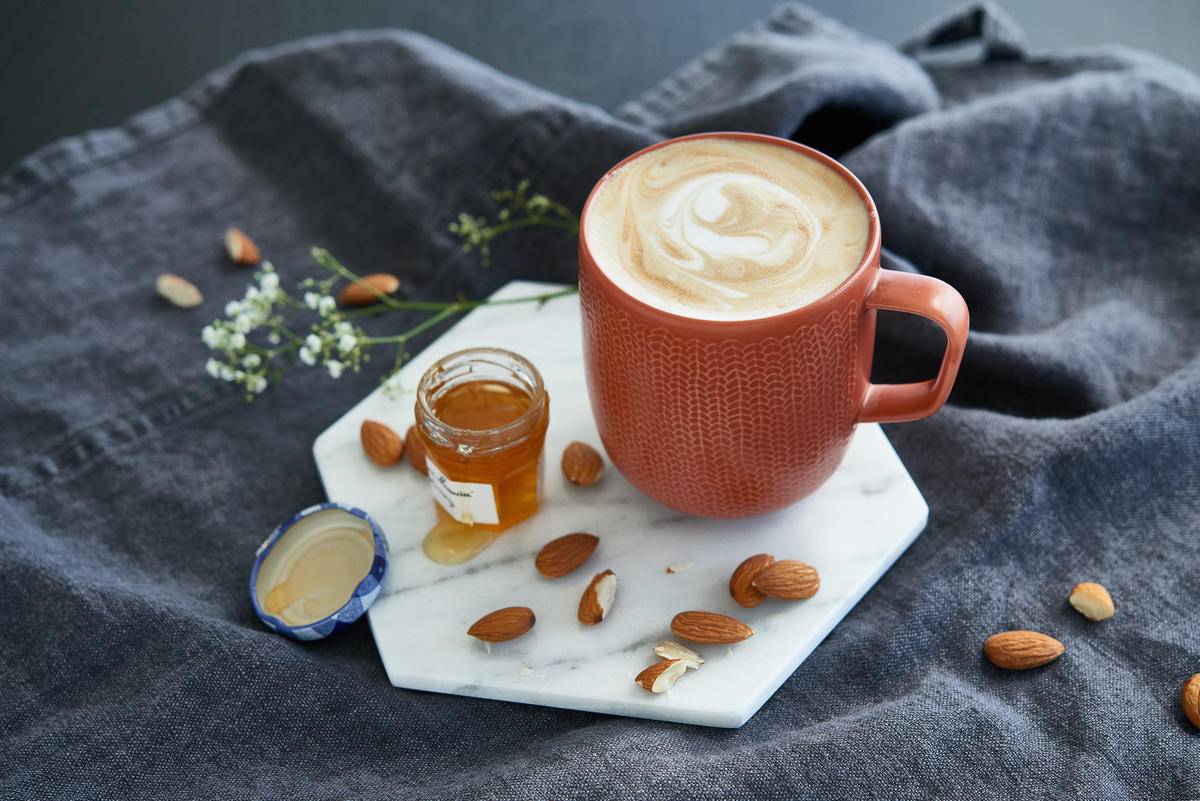 Маска для лица с медом и кофе: лучшие домашние рецепты