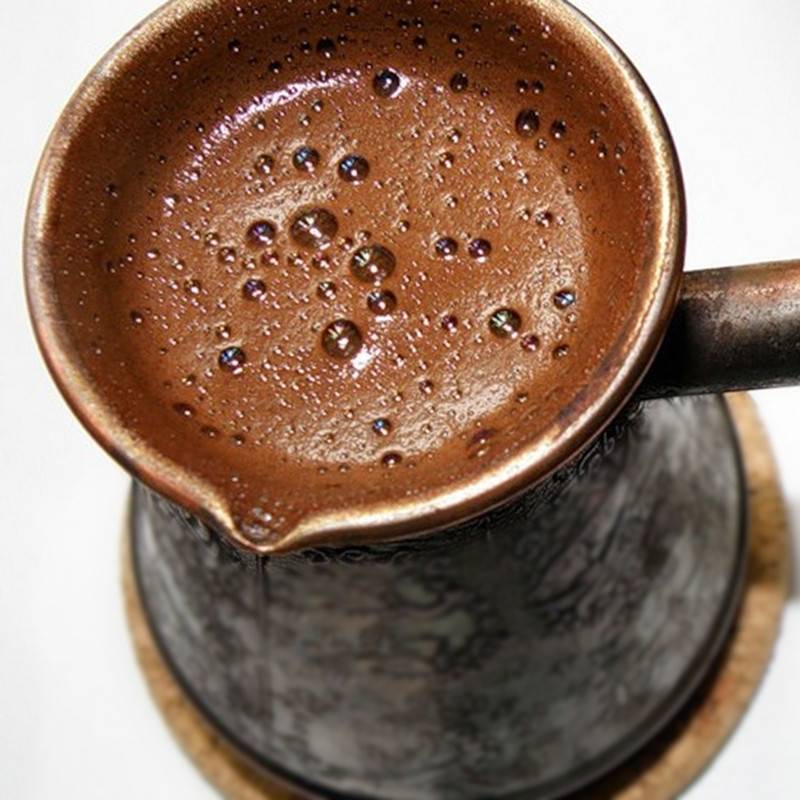 Как приготовить кофе в турке с пенкой дома