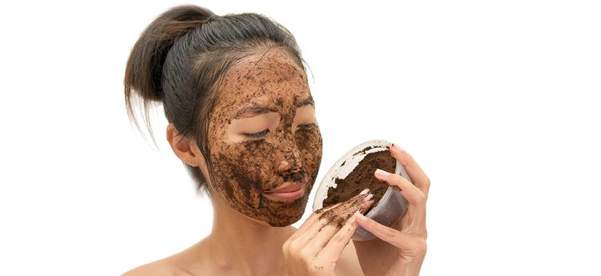 Приготовление и использование скраба из кофе и меда