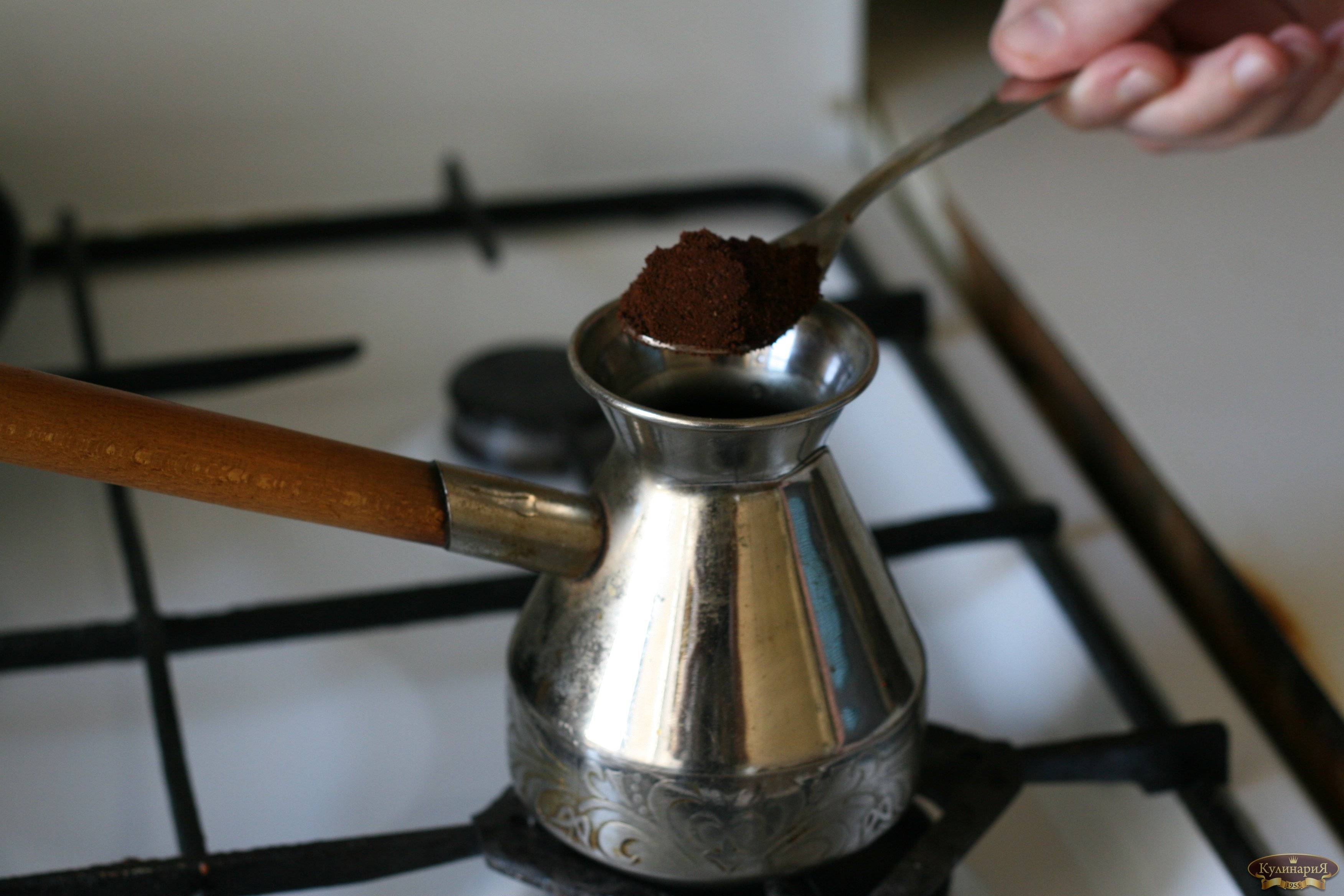 Как сварить кофе без турки: используем чашку, ковшик или кастрюлю