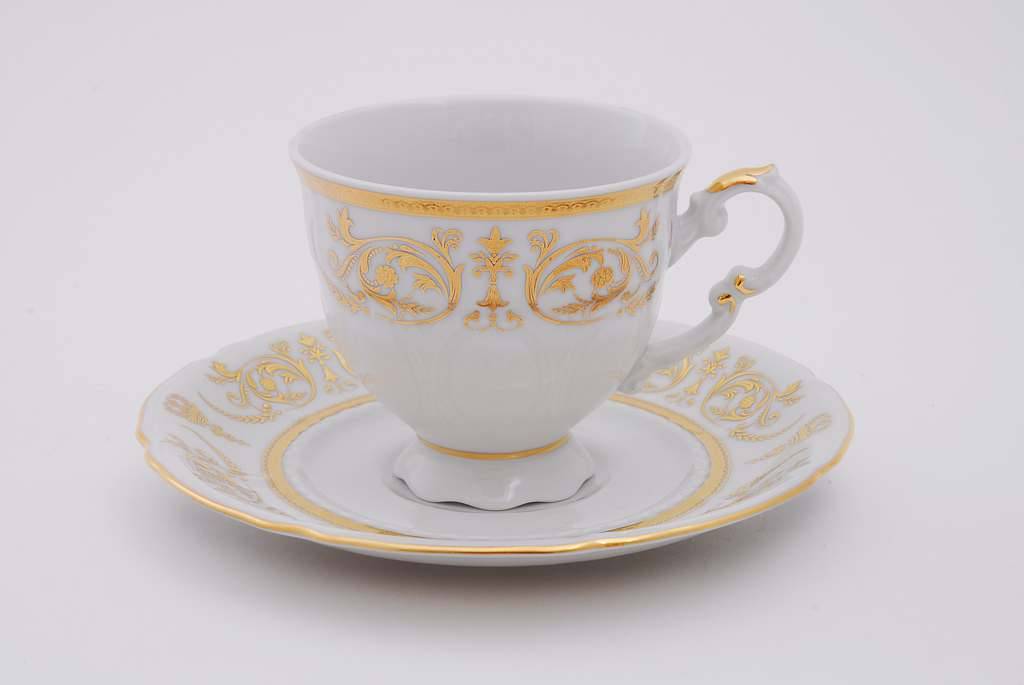 Магия бокала и тайна пиалы: как форма и размер чашки влияет на вкус чая?