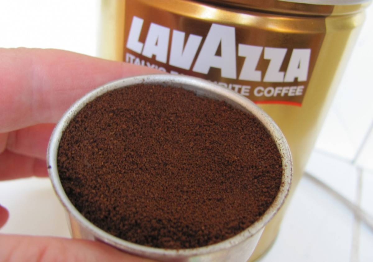 Как пользоваться гейзерной кофеваркой – видео